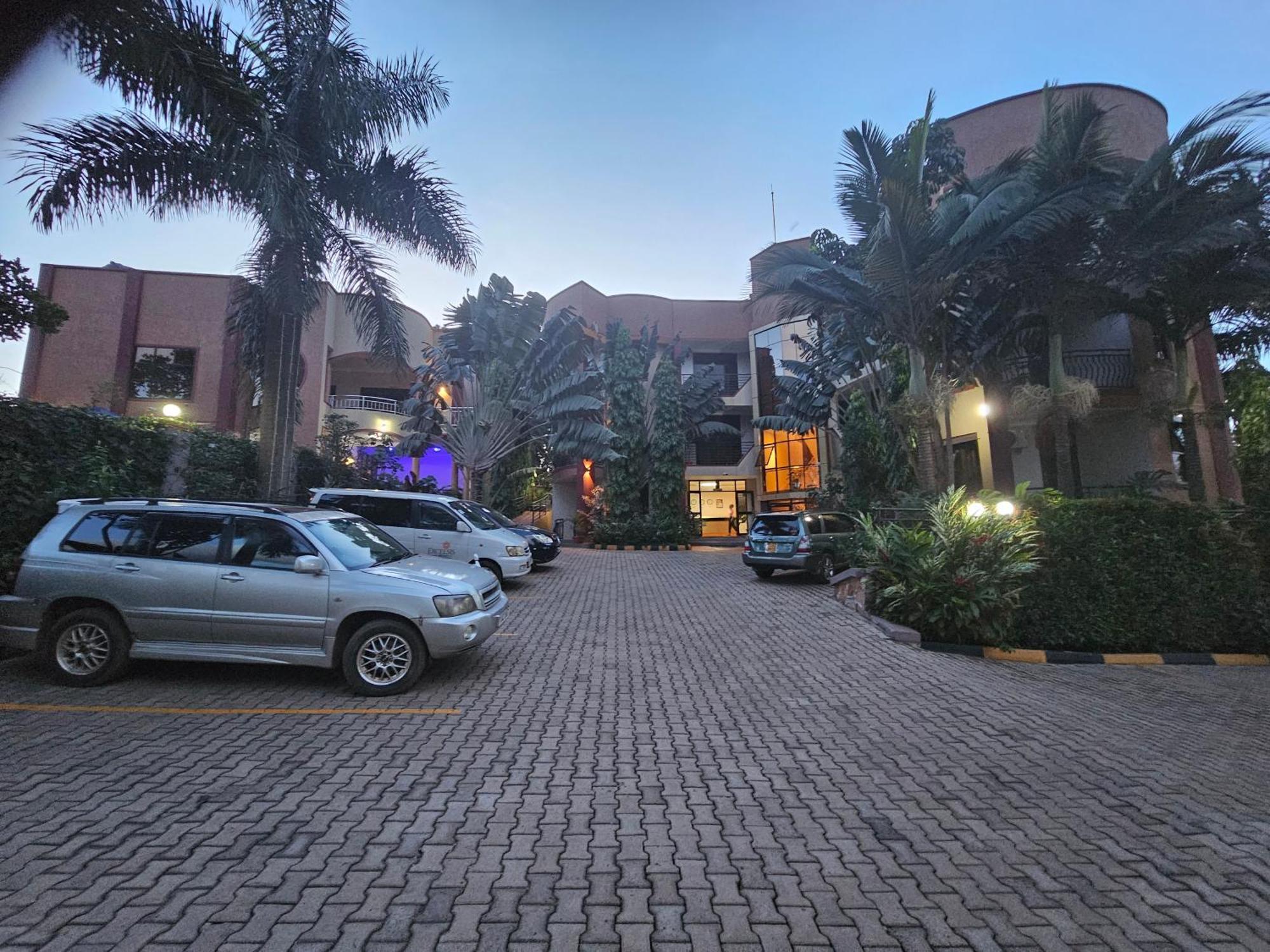 Excelsis Garden Hotels - Kampala Exterior foto